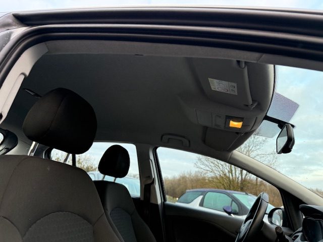 OPEL CORSA 1.4 Selection ecoFlex 2016 - 39804 KM