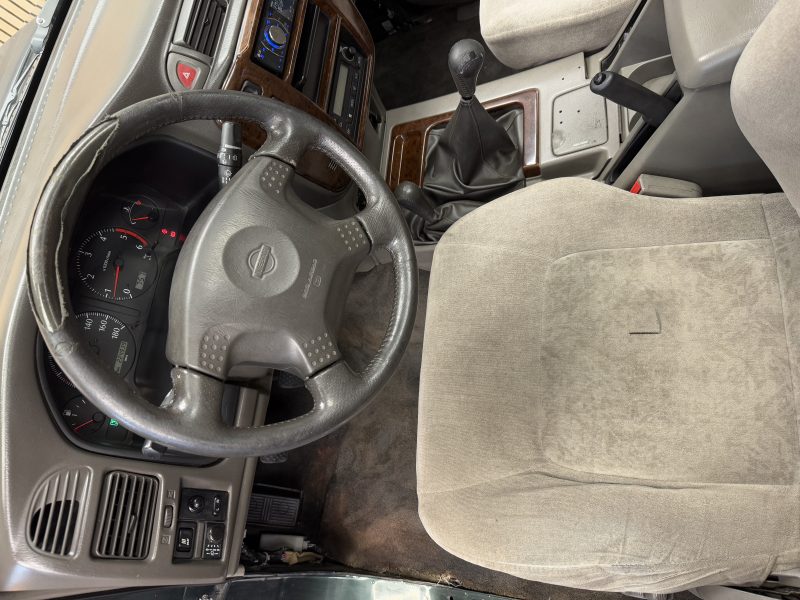 NISSAN PATROL 2001