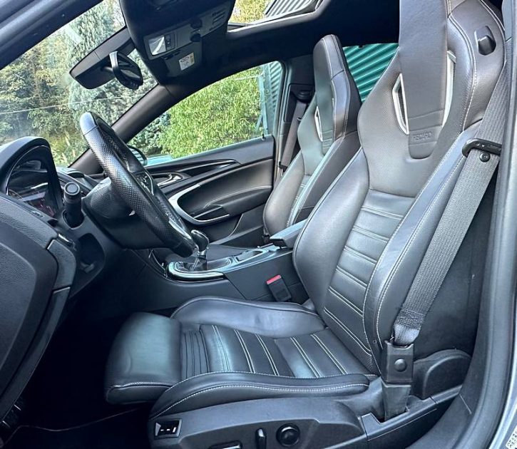 Opel Insignia 2015 2.8 V6 BITURBO 325 4X4 OPC*TO*CAMERA*SOUND*