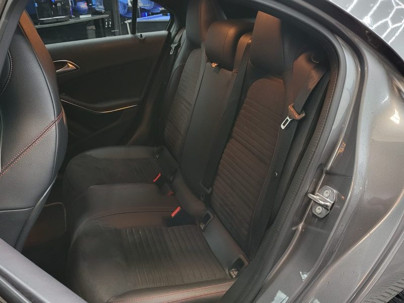 MERCEDES-BENZ CLASSE A 200d 136cv Fascination Boîte Auto 7G-DCT