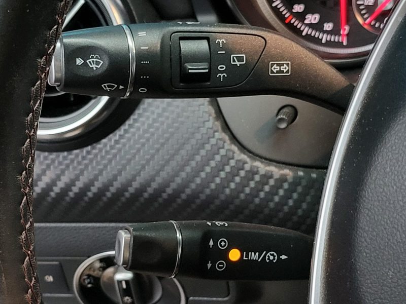 MERCEDES-BENZ CLASSE A 200d 136cv Fascination Boîte Auto 7G-DCT