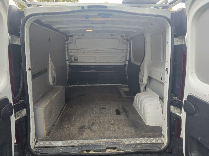 RENAULT TRAFIC III 2015