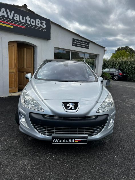 PEUGEOT  308 Féline 1.6THP 150CV / Moteur à chaine / Toit Panoramique 