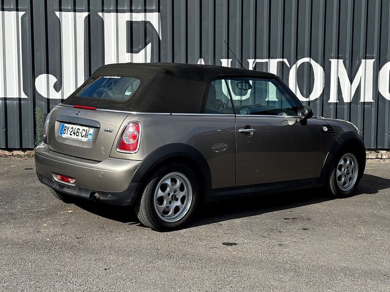 MINI CABRIOLET 98 CV