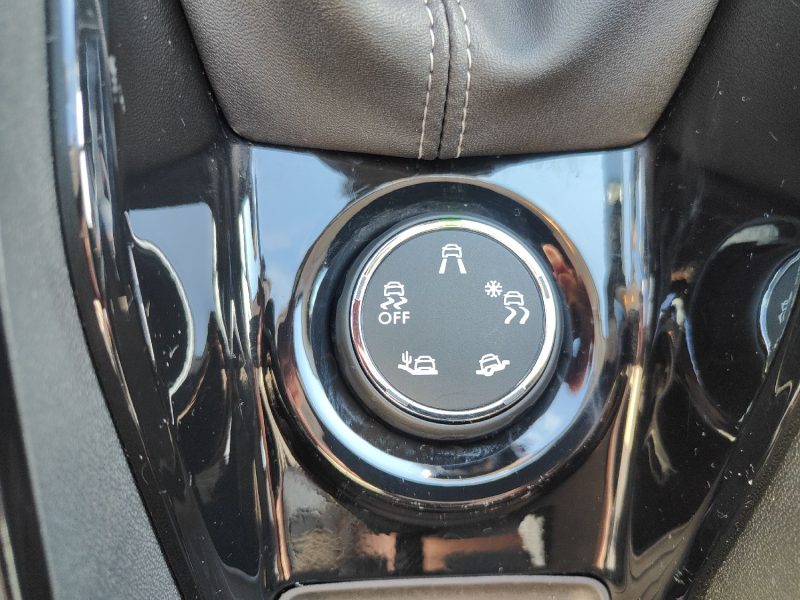 PEUGEOT 2008 1.6 BlueHDi 120 cv ALLURE