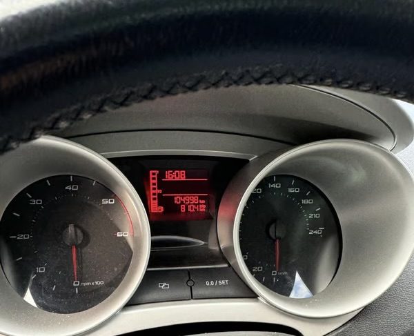 SEAT IBIZA IV 1.6 TDI 105 Cv 5 PORTES / REGULATEUR BLUETOOTH CRIT AIR 2 - GARANTIE 1 AN