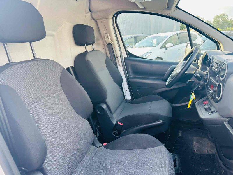 CITROEN BERLINGO ELECTRIC TAILLE M Club / TVA RECUPERABLE
