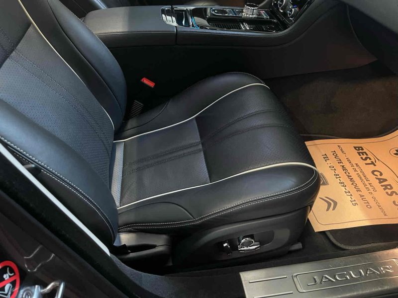 JAGUAR XJ 3.0 D V6 300ch BVA8 LUXE PREMIUM GARANTIE 12 MOIS, HISTORIQUE COMPLET, DISTRIBUTION OK