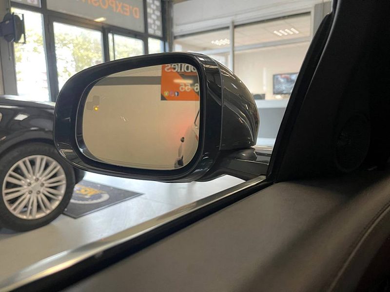 JAGUAR XJ 3.0 D V6 300ch BVA8 LUXE PREMIUM GARANTIE 12 MOIS, HISTORIQUE COMPLET, DISTRIBUTION OK