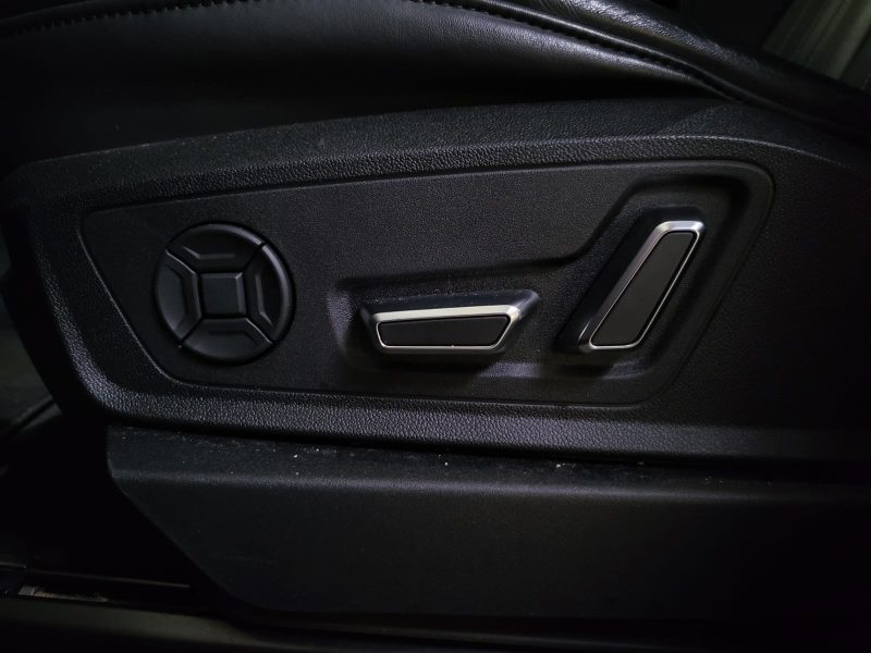 AUDI E-TRON 55 QUATTRO 408cv S LINE / ENTRETIEN COMPLET AUDI+CAMERA 360°+RETROVISEUR CAMERA+SIEGES E