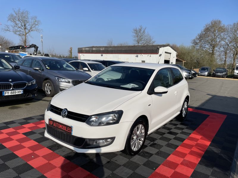VOLKSWAGEN POLO 2013