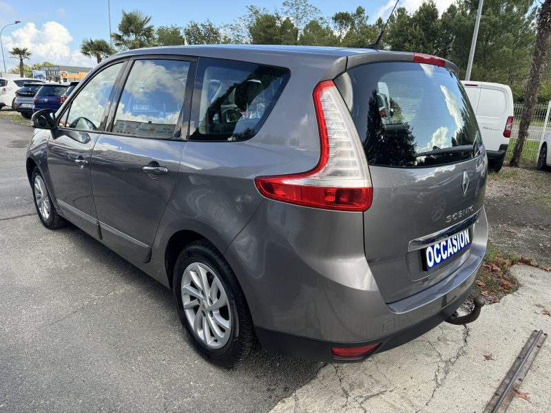RENAULT GRAND SCENIC DCI 110 DYNAMIQUE 7 PLACES