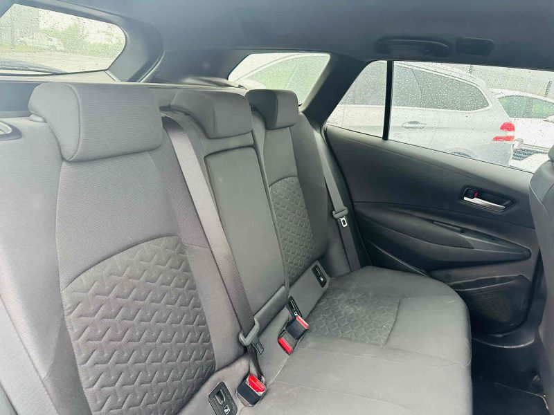 TOYOTA COROLLA DYNAMIC BUSINESS  122H TOURING SPORT