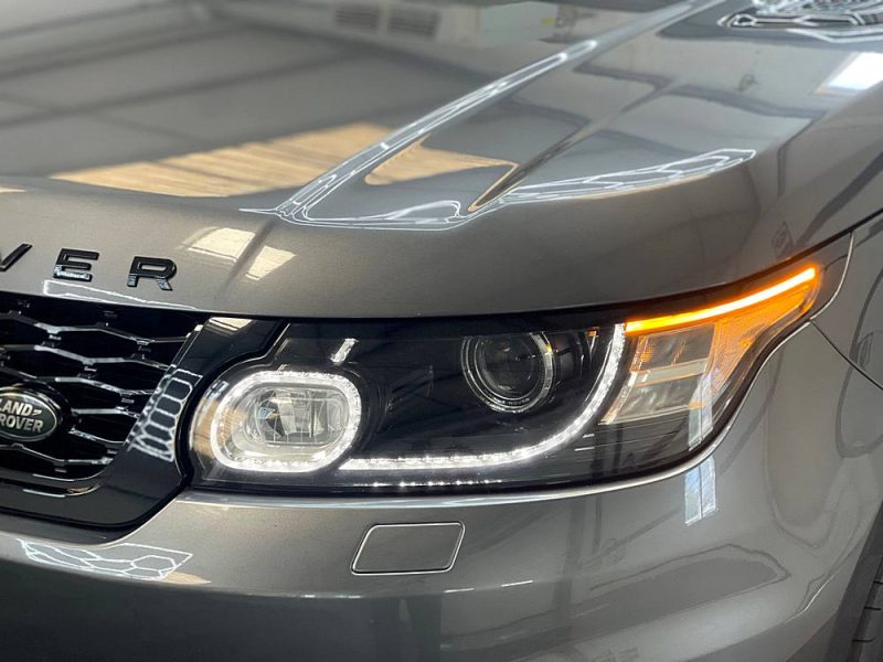 LAND ROVER RANGE ROVER SPORT II 1ERE MAIN SVR 5.0 V8 550ch SUPERCHARGED FULL GARANTIE 12 MOIS