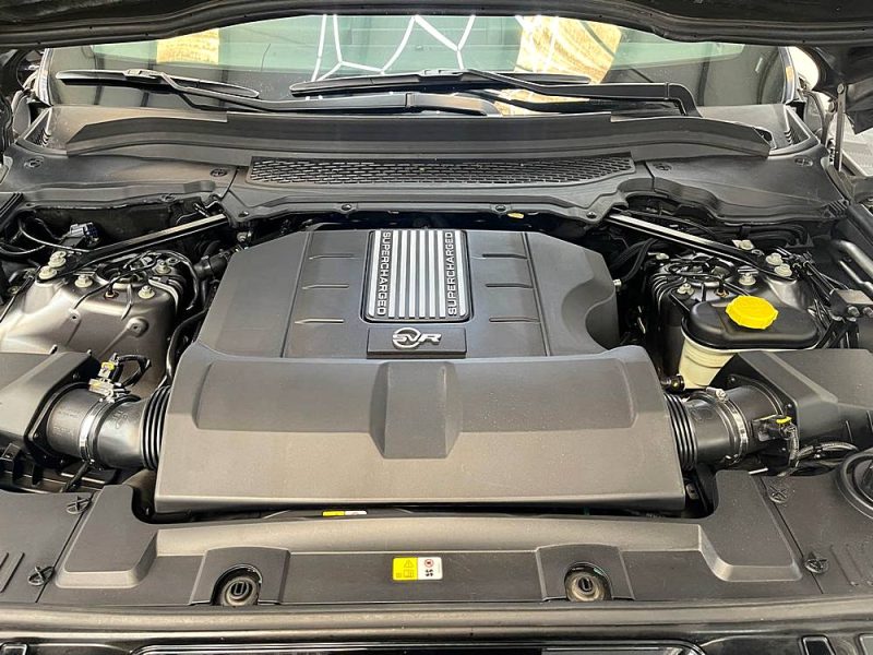 LAND ROVER RANGE ROVER SPORT II 1ERE MAIN SVR 5.0 V8 550ch SUPERCHARGED FULL GARANTIE 12 MOIS