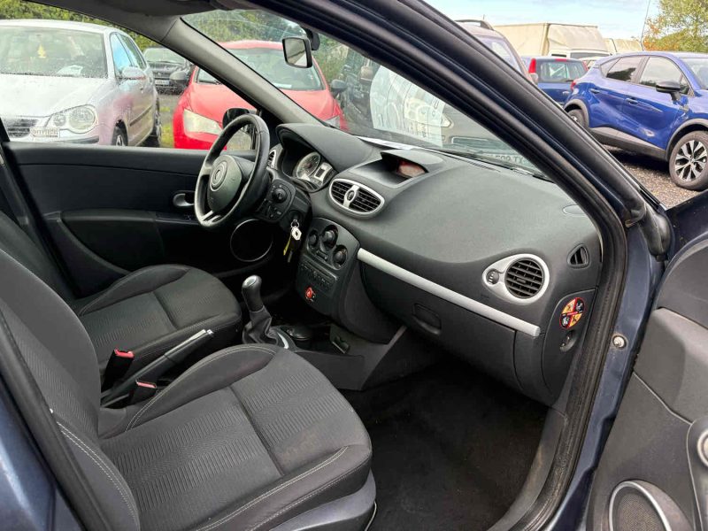 RENAULT CLIO III 2009