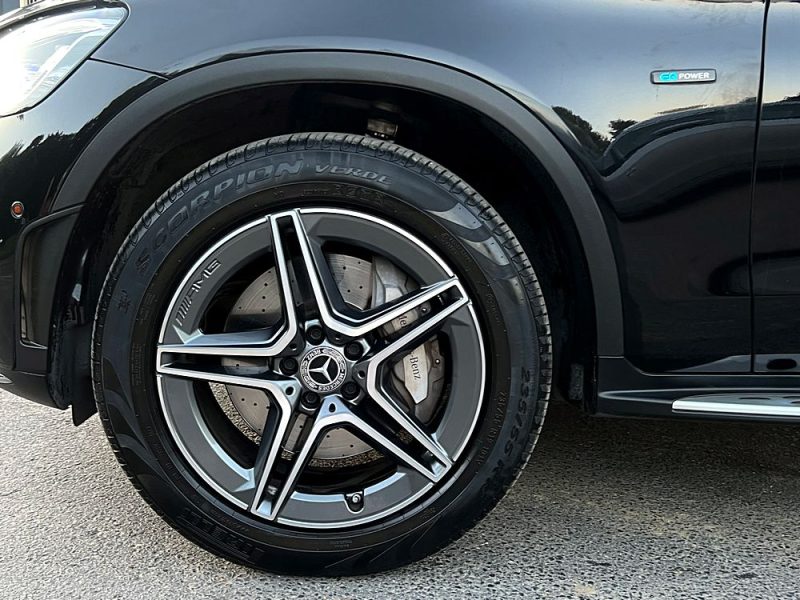 MERCEDES-BENZ CLASSE GLC COUPE PHASE 2 AMG 300 DE 2.0 194 / 306 Cv EQ POWER 4MATIC - Garantie 1 an