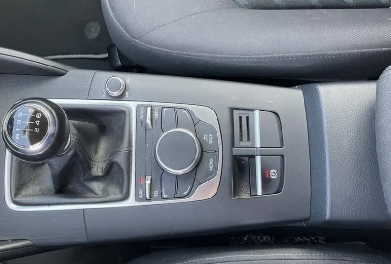 AUDI A3 III 1.4 TFSI 122 Cv ECRAN BLUETOOTH CRIT AIR 1 - GARANTIE 1 AN