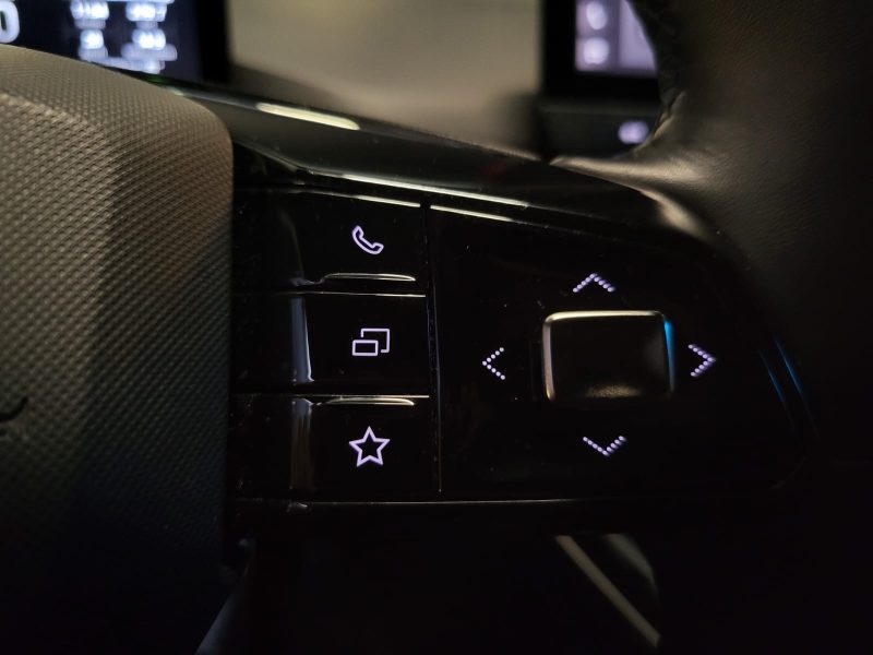 MG MG 4 EV Maximum Range 204cv CONFORT / CARPLAY+RADAR DE RECUL+VIRTUAL COCKPIT+1ERE MAIN+ENTRETIEN