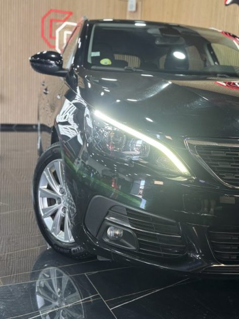 PEUGEOT 308 2019