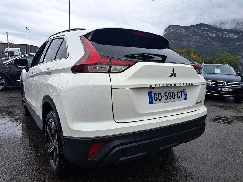 MITSUBISHI ECLIPSE CROSS 2021