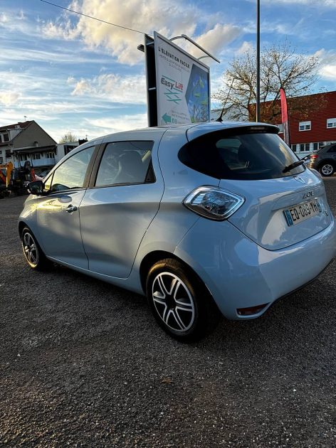 RENAULT ZOE 2017
