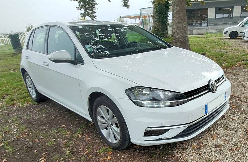 VOLKSWAGEN GOLF 1,6 TDI 115 CONFORT LINE