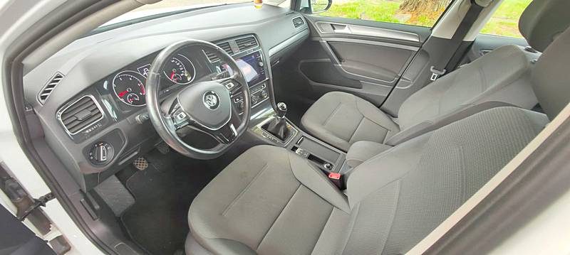 VOLKSWAGEN GOLF 1,6 TDI 115 CONFORT LINE