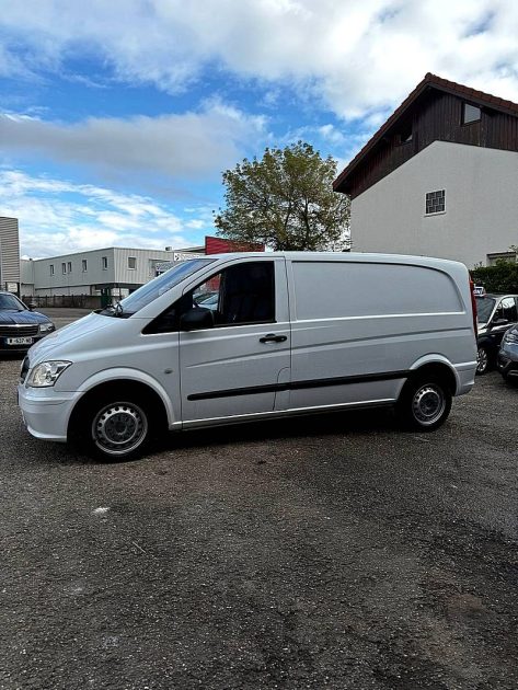 MERCEDES VITO 2012