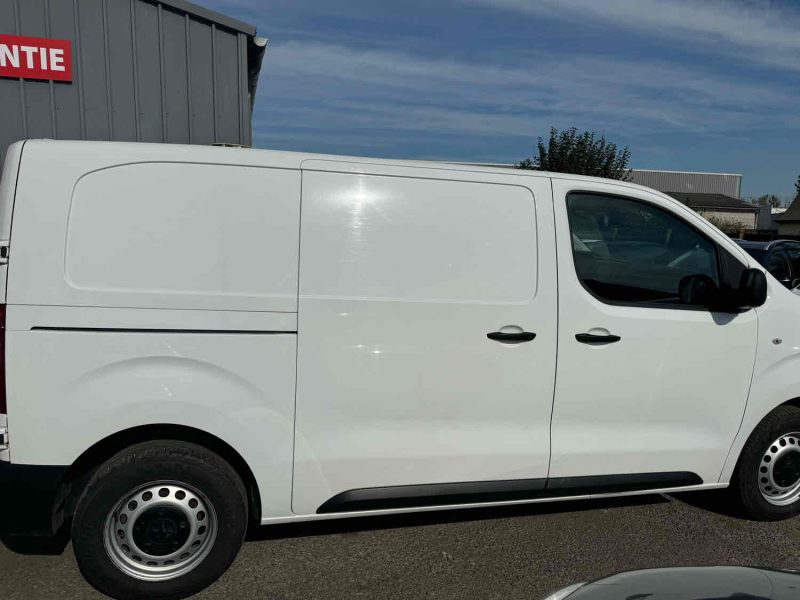 PEUGEOT EXPERT 2.0 HDi 120 MEDIUM