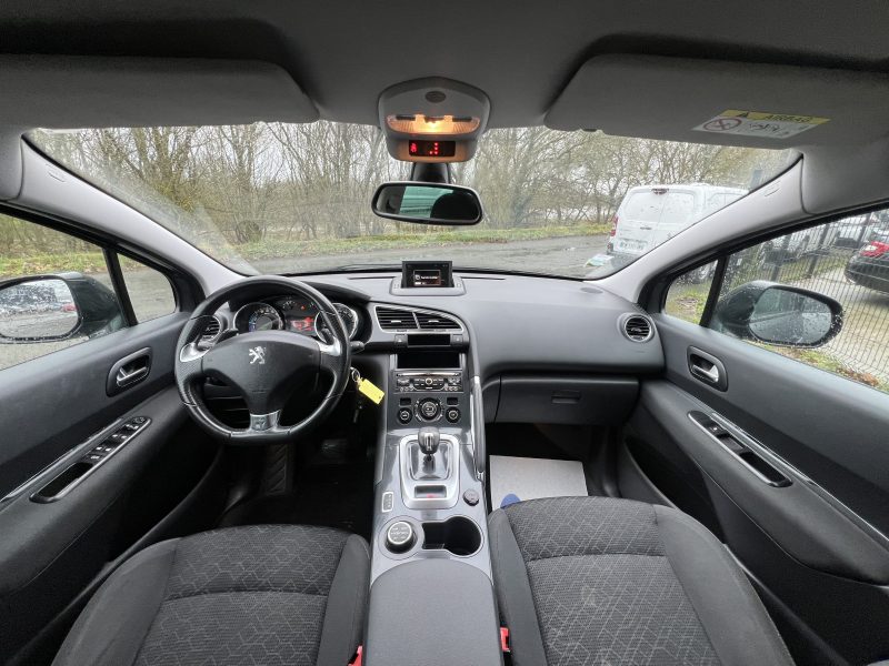 PEUGEOT 3008 Monospace 2014