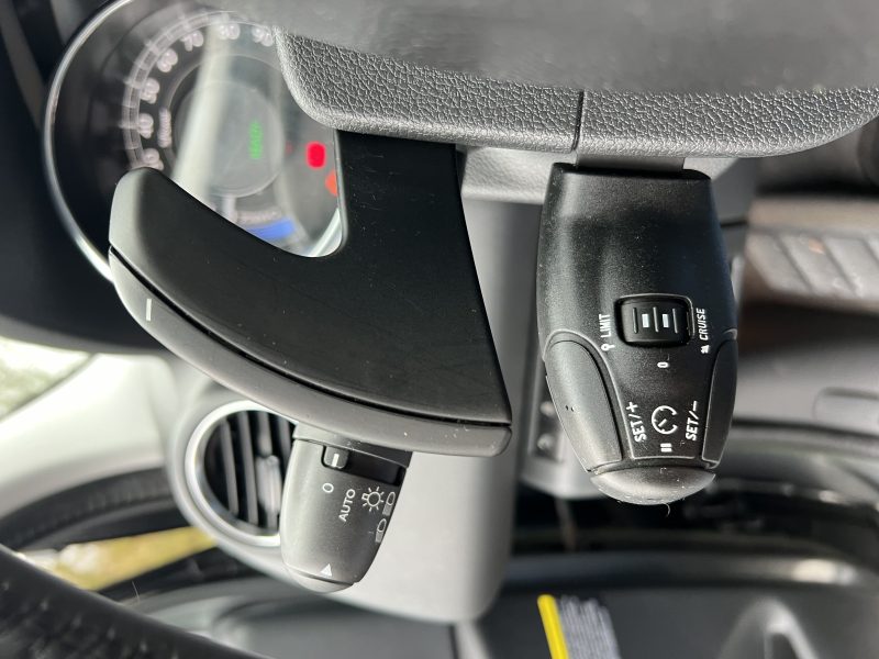 PEUGEOT 3008 Monospace 2014