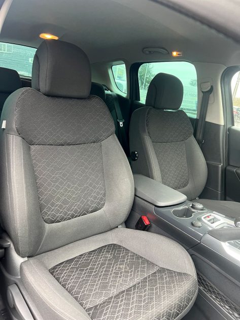 PEUGEOT 3008 Monospace 2014