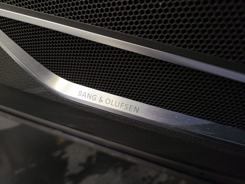 AUDI Q3 45 TFSI HYBRID 245cv S-LINE / SUIVI AUDI / TO / MEPLAT / REGULATEUR ADAPTATIF / SIEGE ELEC