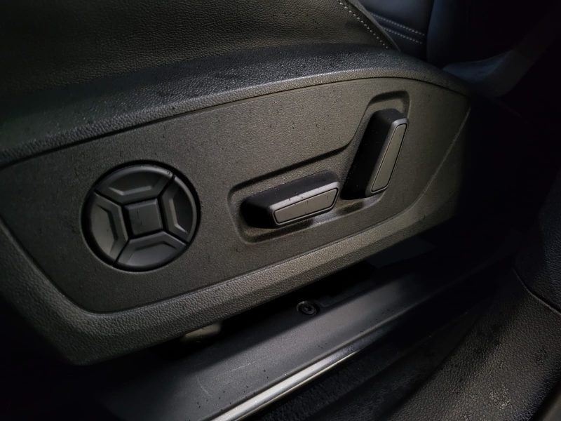 AUDI Q3 45 TFSI HYBRID 245cv S-LINE / SUIVI AUDI / TO / MEPLAT / REGULATEUR ADAPTATIF / SIEGE ELEC