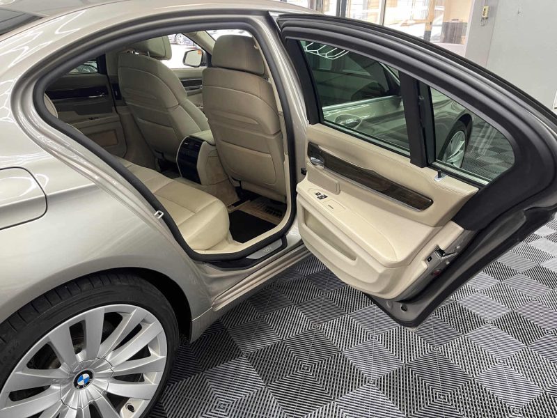BMW SERIE 7 740D XDRIVE 306ch INDIVIDUAL FULL, GARANTIE 12 MOIS, HISTORIQUE COMPLET BMW