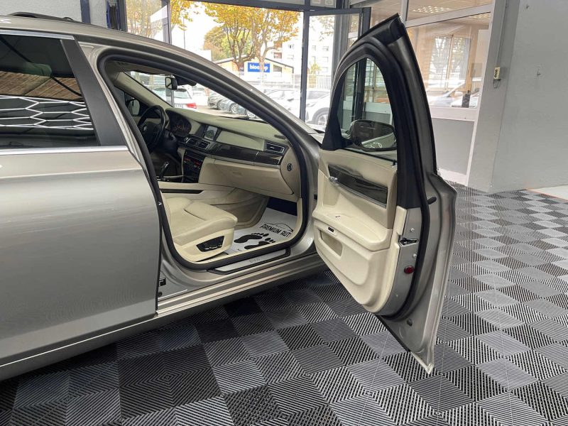BMW SERIE 7 740D XDRIVE 306ch INDIVIDUAL FULL, GARANTIE 12 MOIS, HISTORIQUE COMPLET BMW