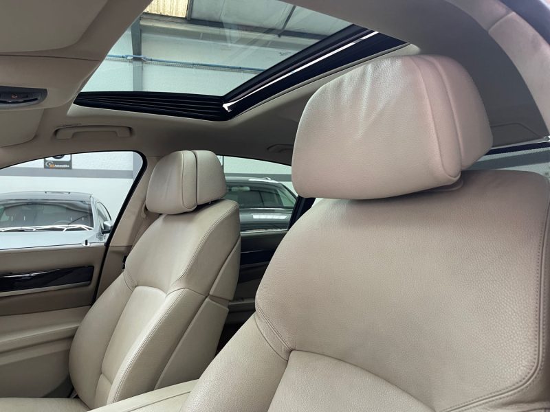 BMW SERIE 7 740D XDRIVE 306ch INDIVIDUAL FULL, GARANTIE 12 MOIS, HISTORIQUE COMPLET BMW