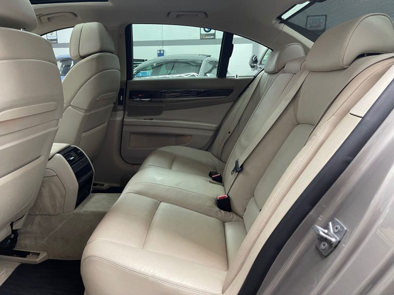 BMW SERIE 7 740D XDRIVE 306ch INDIVIDUAL FULL, GARANTIE 12 MOIS, HISTORIQUE COMPLET BMW