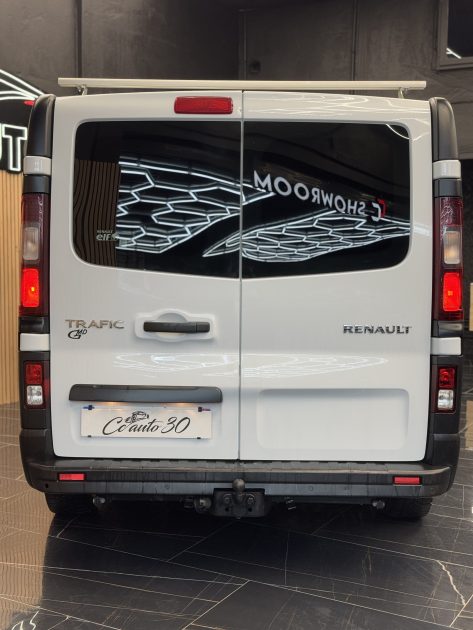 RENAULT TRAFIC III Camionnette 2019