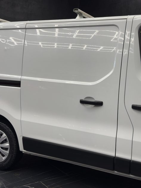 RENAULT TRAFIC III Camionnette 2019