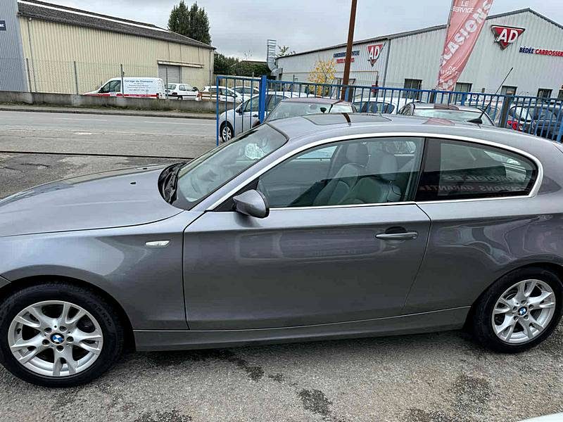 B.M.W. SERIE 1 120d 177Ch LUXE 2009