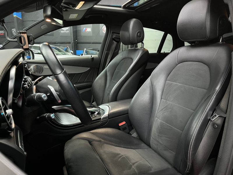 MERCEDES-BENZ GLC Coupé 220d 170cv AMG Line 4Matic Boîte Auto 9G-Tronic