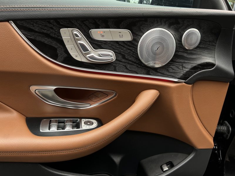 MERCEDES CLASSE E E V COUPE 200 AMG / FASCINATION 2.0 184 BVA9 TOIT OUVRANT VIRTUAL - Garantie 12 Mo