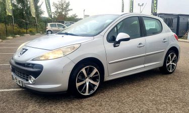 PEUGEOT 207 2009
