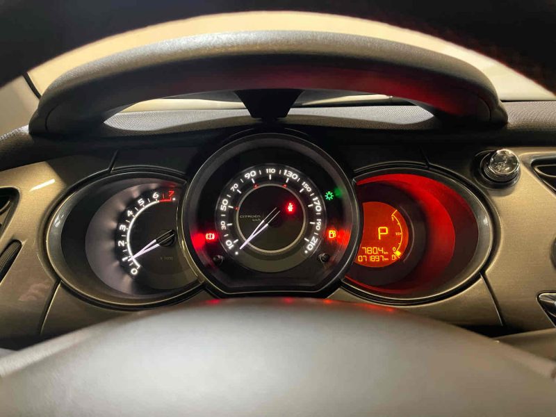 CITROEN C3 II 1.6 VTI 120ch BOITE AUTO EXCLUSIVE GARANTIE 12 MOIS