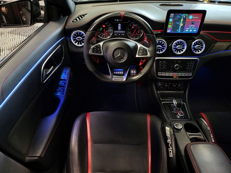 MERCEDES CLA 45 AMG 4MATIC 381cv / ENTRETIEN COMPLET MERCEDES / TOIT OUVRANT / CARPLAY / SIEGES F1  
