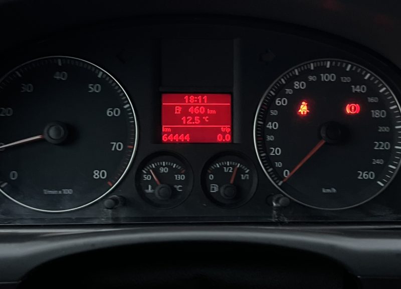 VOLKSWAGEN TOURAN PHASE 2 II 1.6 102 Cv 64 400 Kms ATTELAGE CLIMATISATION REGULATEUR - GARANTIE 1 AN