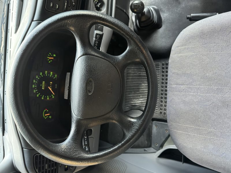 FORD TRANSIT 2000