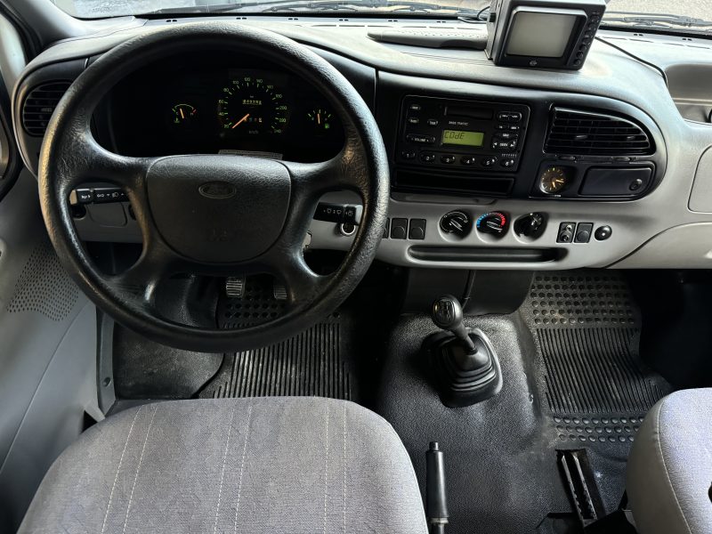FORD TRANSIT 2000